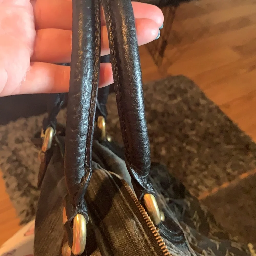 Louis Vuitton Neo Cabby - Picture 16 of 17